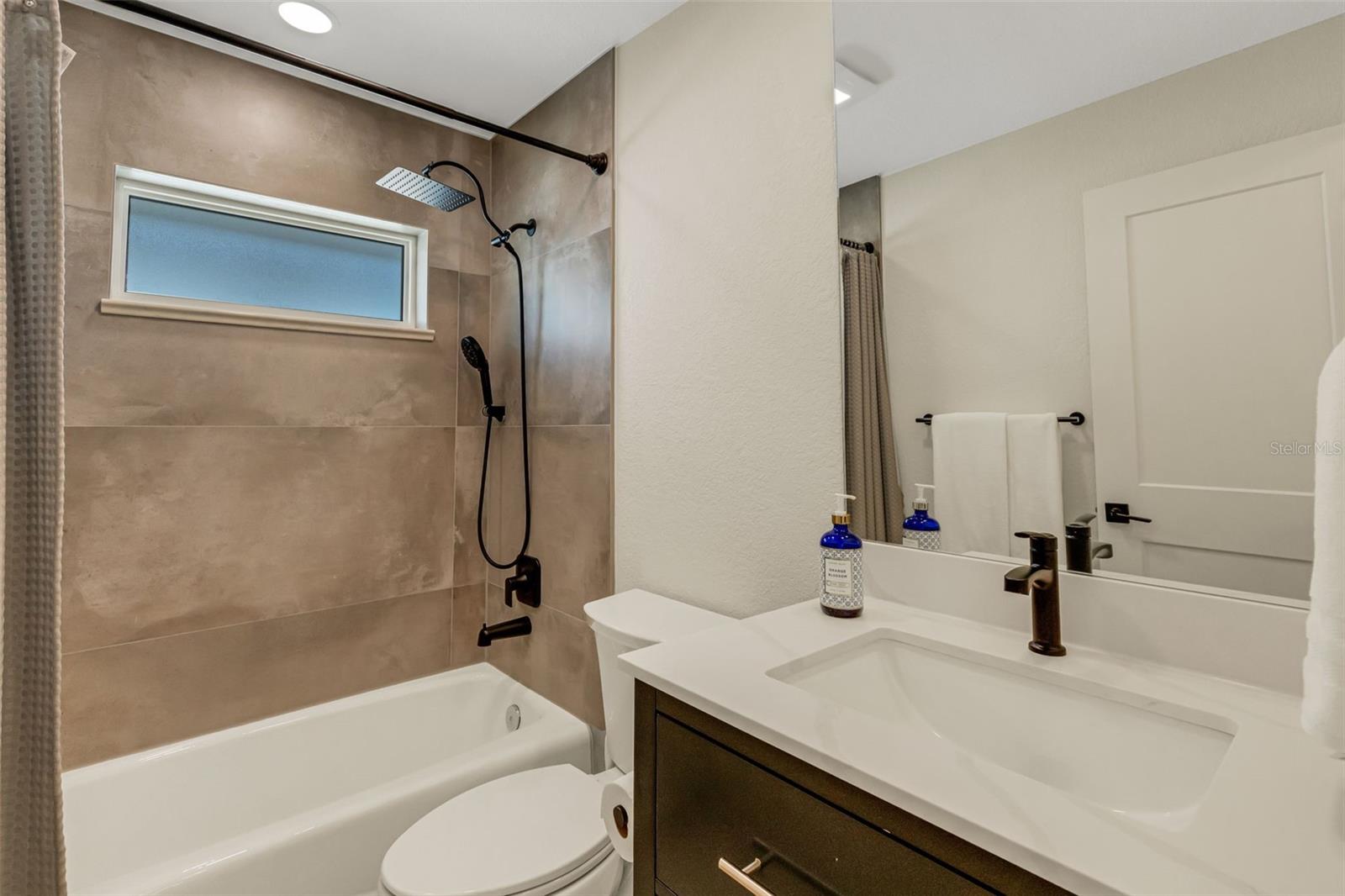 5133 LATHAM TER, PORT CHARLOTTE, FL — photo 31
