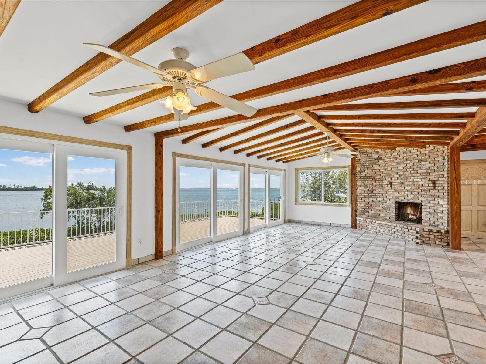 1647 SEA BREEZE DR, TARPON SPRINGS, FL — photo 15