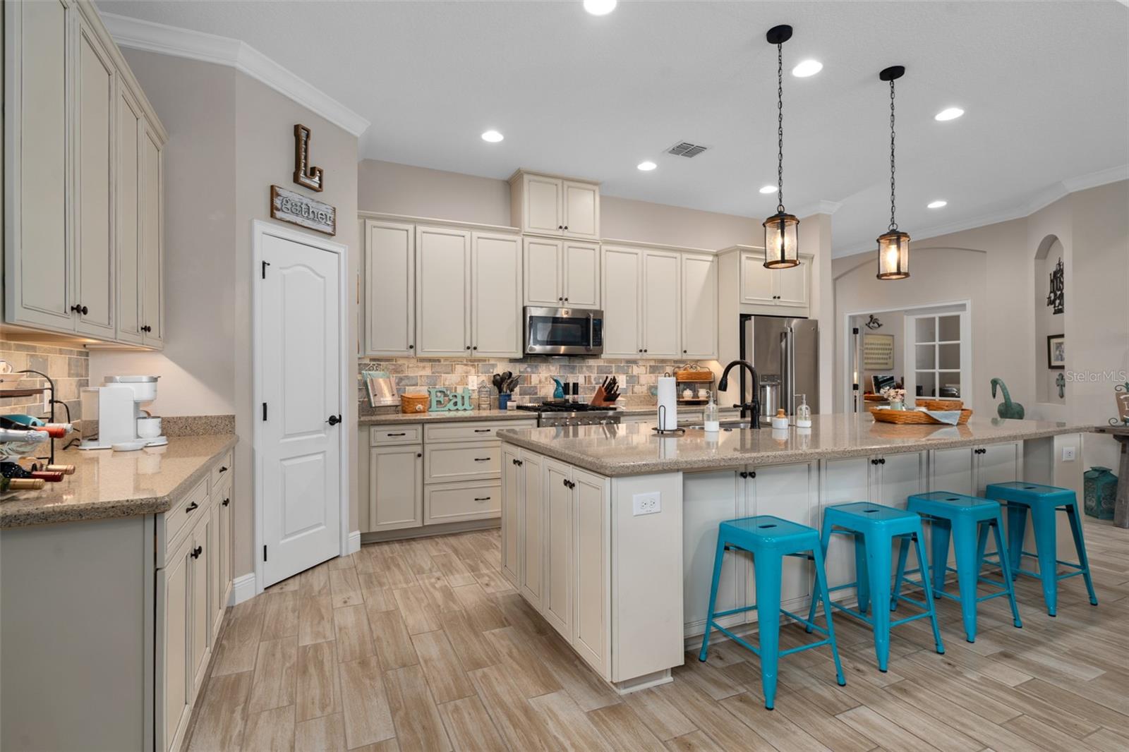 2705 STARGRASS CIR, CLERMONT, FL — photo 13
