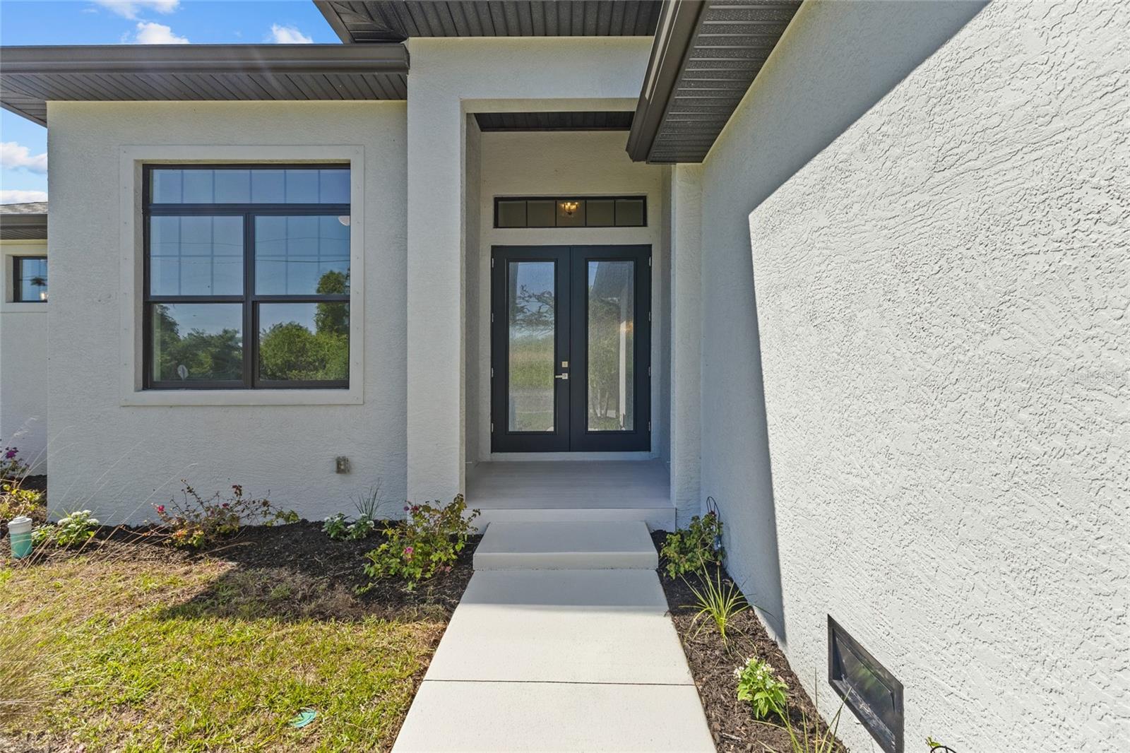 12396 BACCHUS RD, PORT CHARLOTTE, FL — photo 2