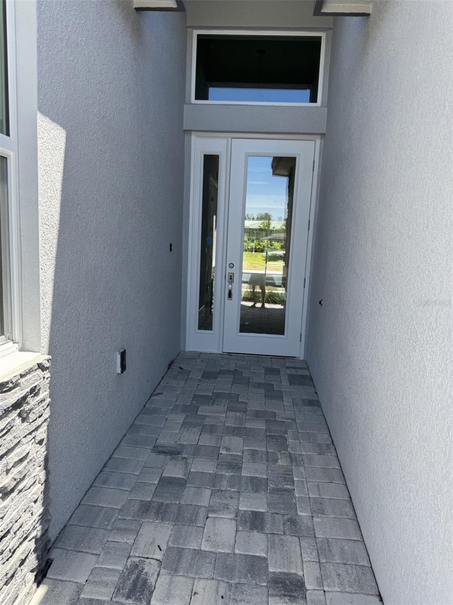 3380 MALTA AVE, WESLEY CHAPEL, FL — photo 2