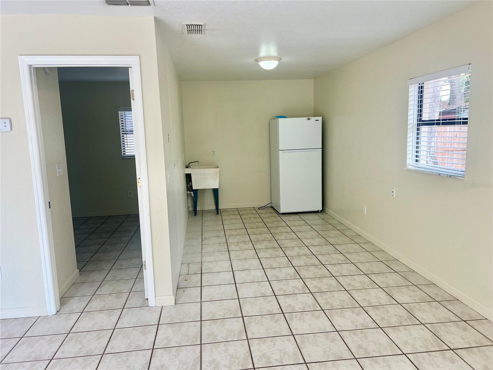 3110 W IVY ST, TAMPA, FL — photo 31