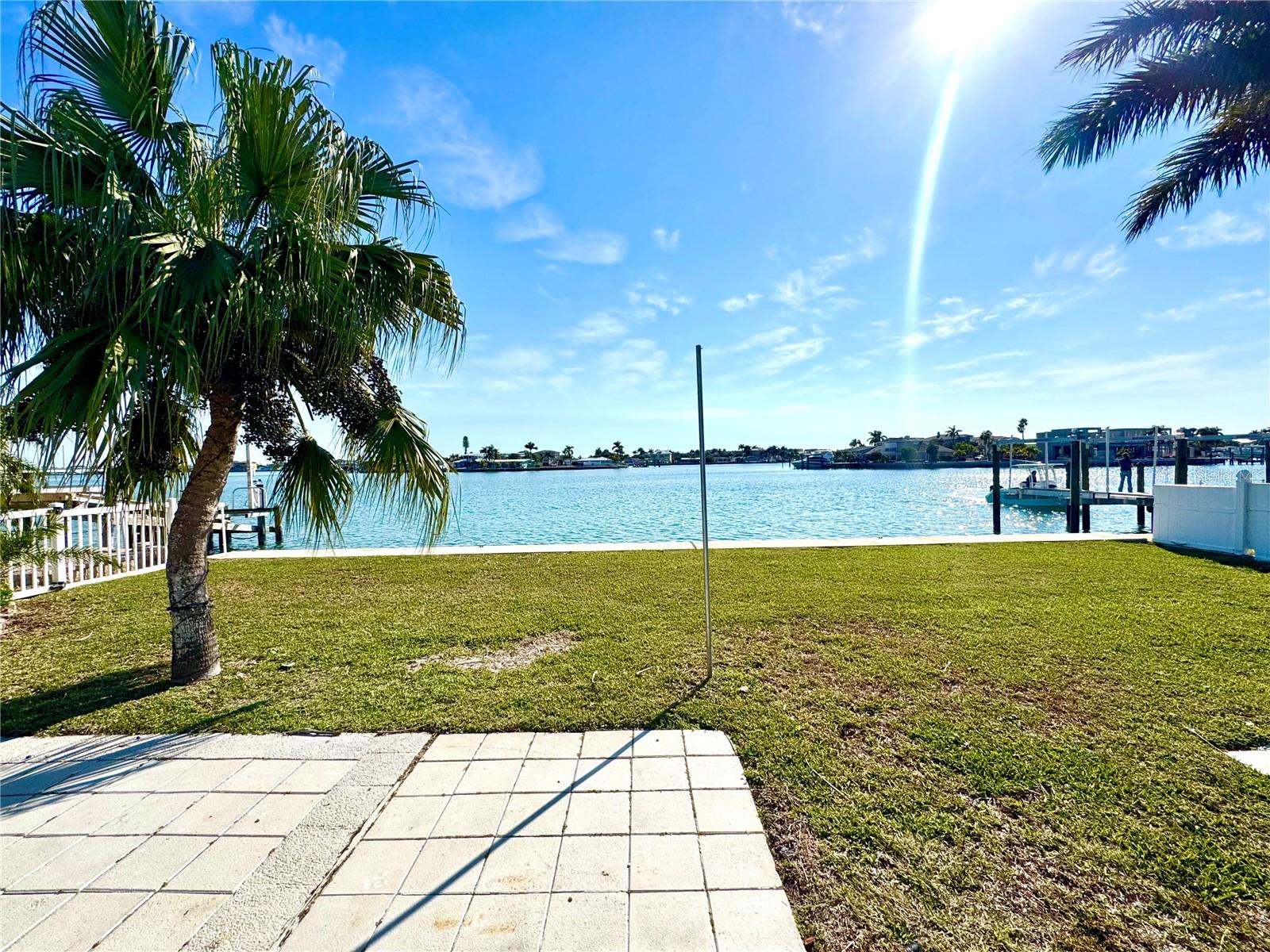 535 173RD AVE, NORTH REDINGTON BEACH, FL — photo 7