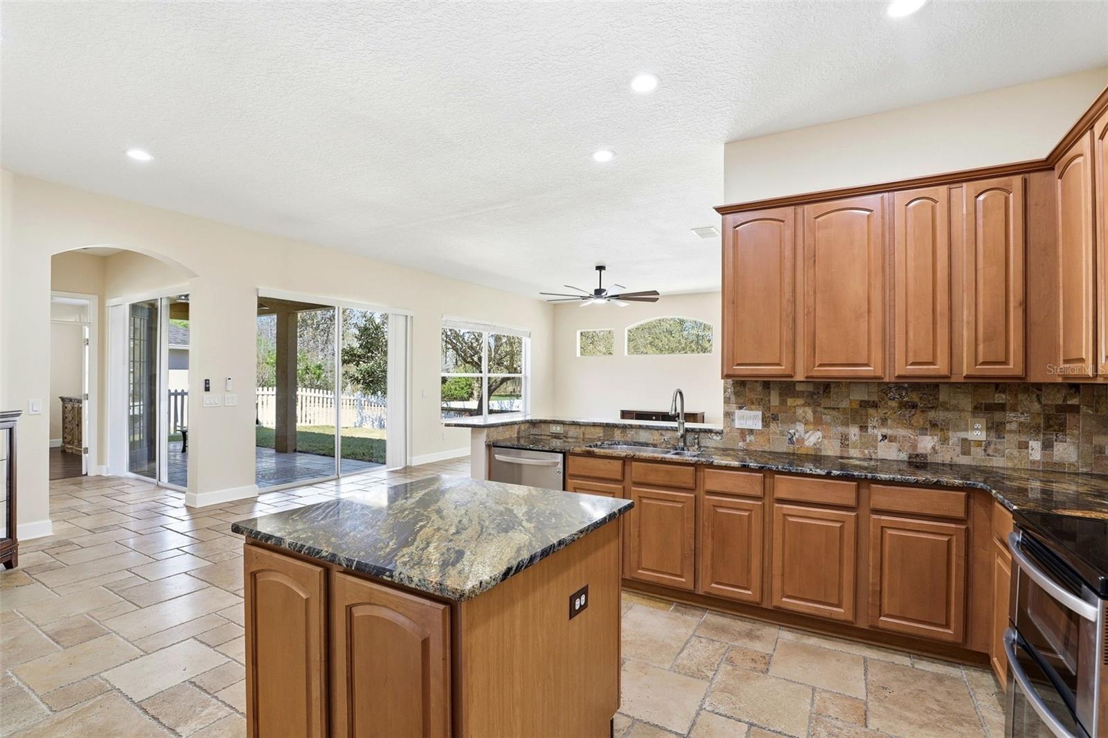1356 ANNA CATHERINE DR, ORLANDO, FL — photo 27