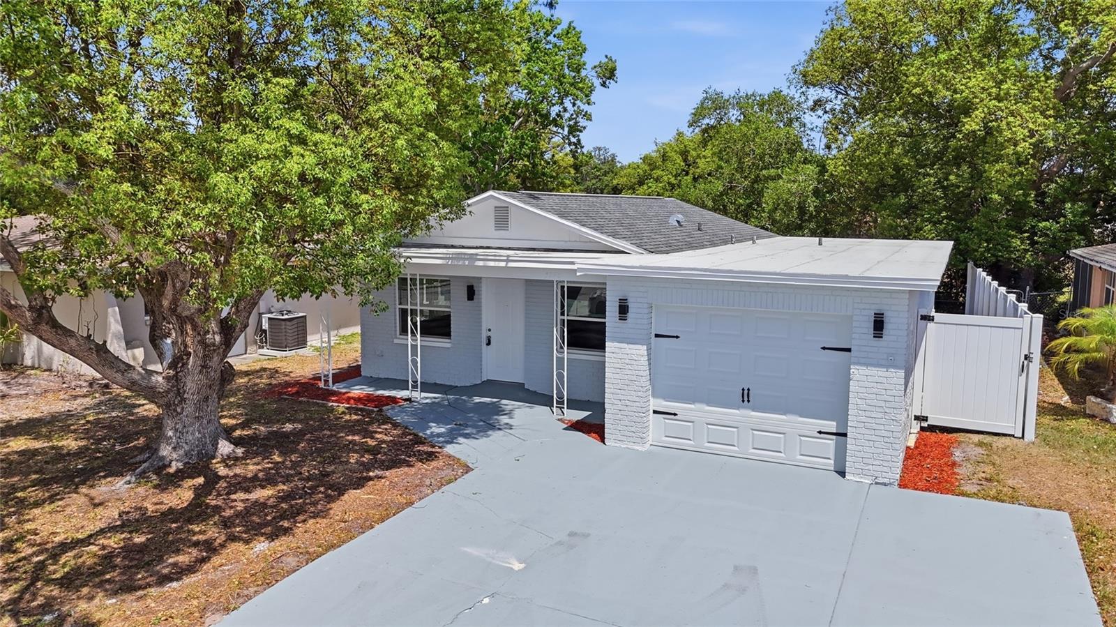 3042 BAHIA AVE, HOLIDAY, FL
