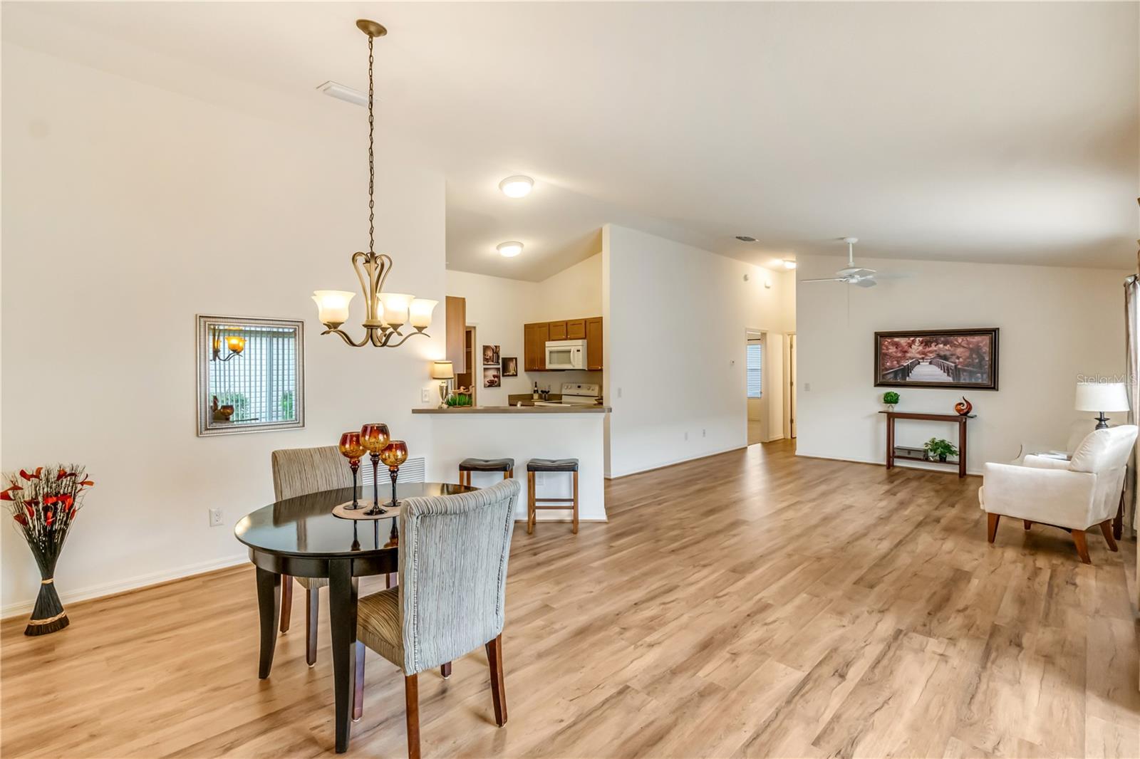 1806 QUEENSBURY TER, THE VILLAGES, FL — photo 5