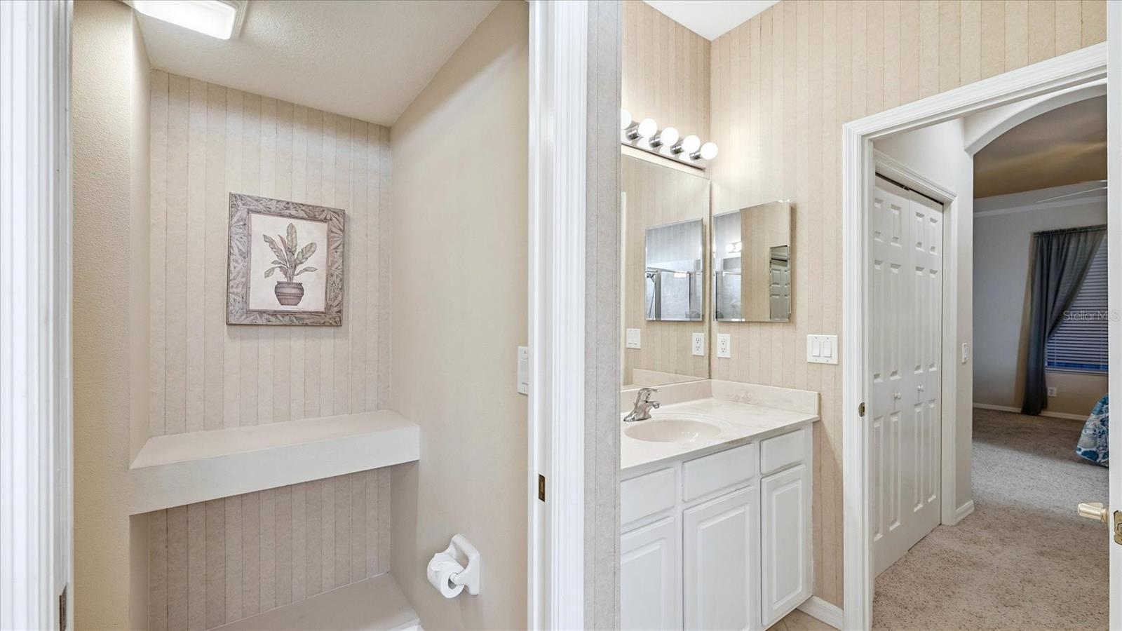 5704 WHITE JASMINE WAY, NORTH PORT, FL — photo 29