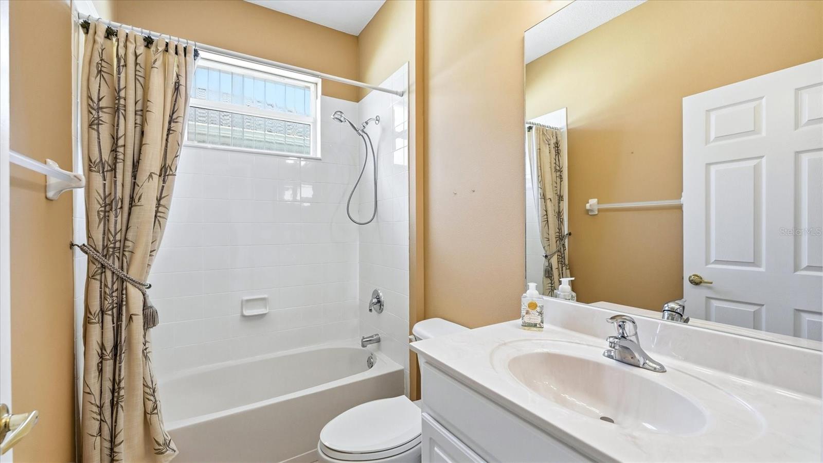 5704 WHITE JASMINE WAY, NORTH PORT, FL — photo 32