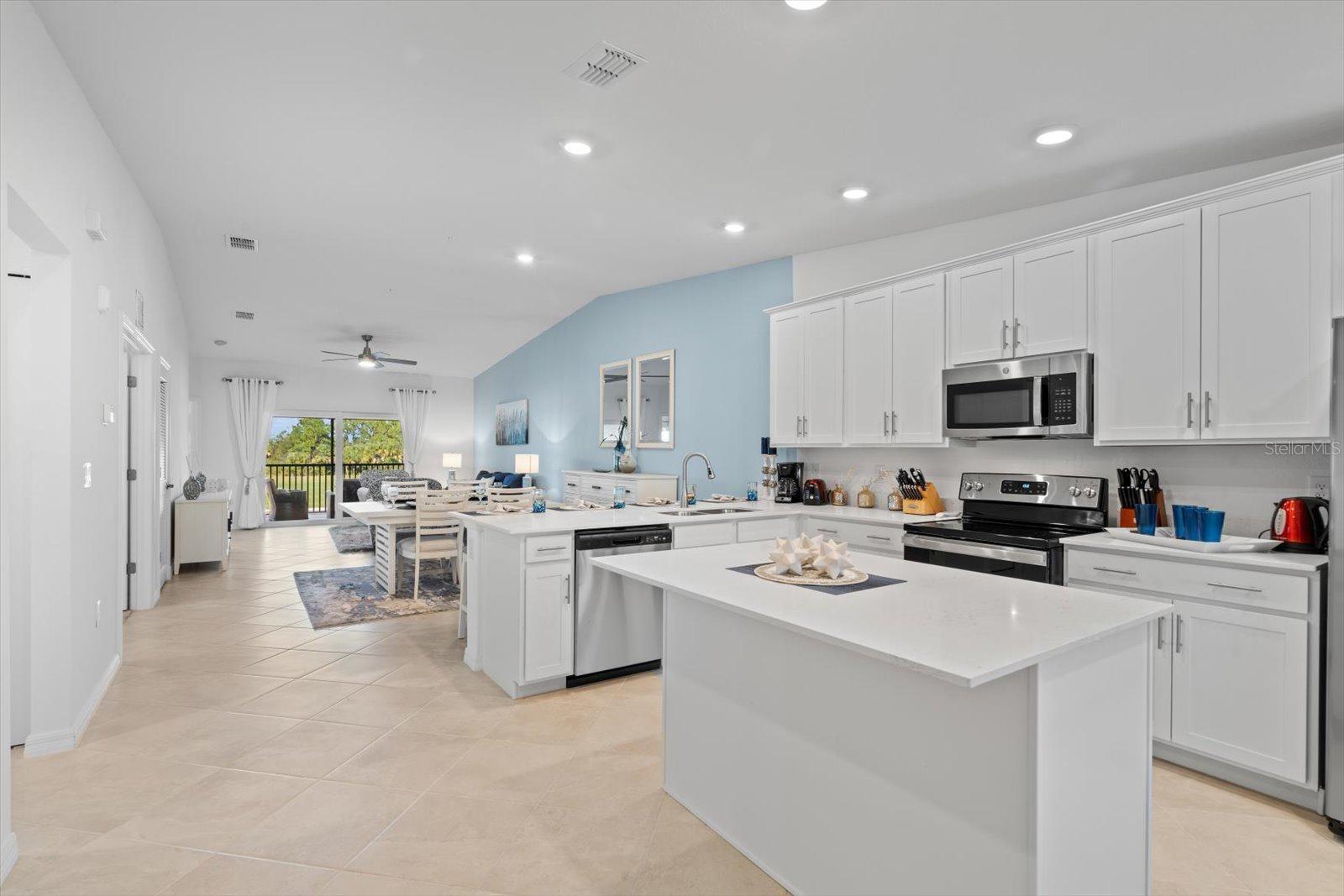 12390 WELLEN GOLF ST #201, VENICE, FL — photo 15