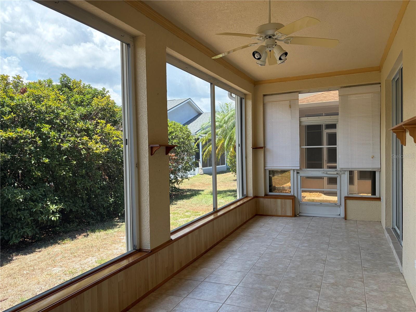 1637 PALACE CT, PORT CHARLOTTE, FL — photo 32
