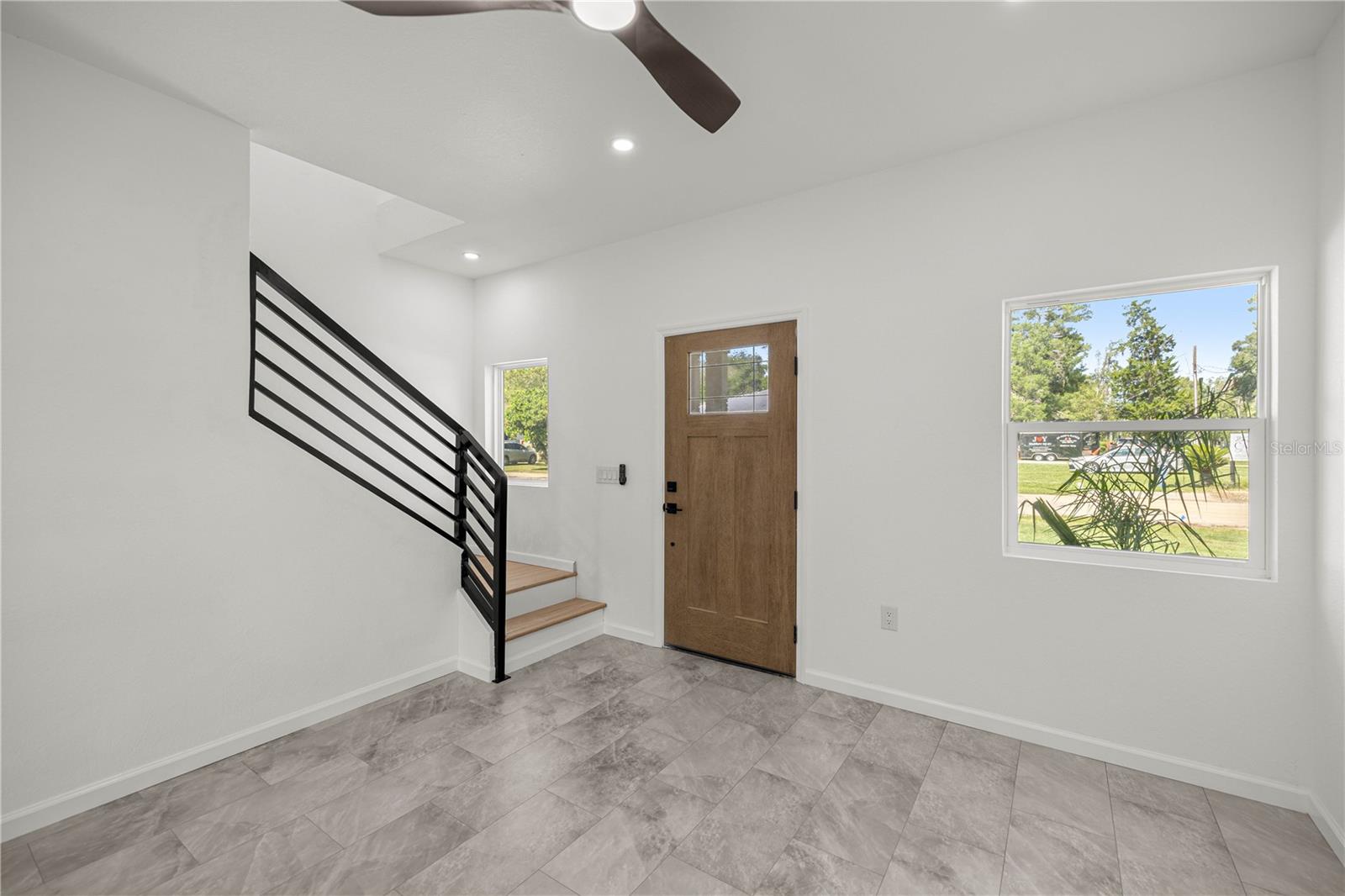 305 SE 5TH TER, WILLISTON, FL — photo 6