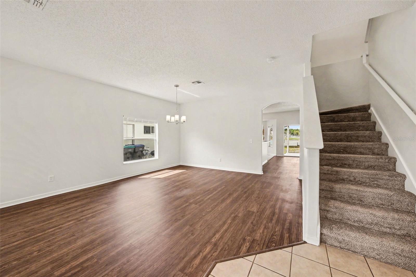 2512 HOLLY PINE CIR, ORLANDO, FL — photo 12