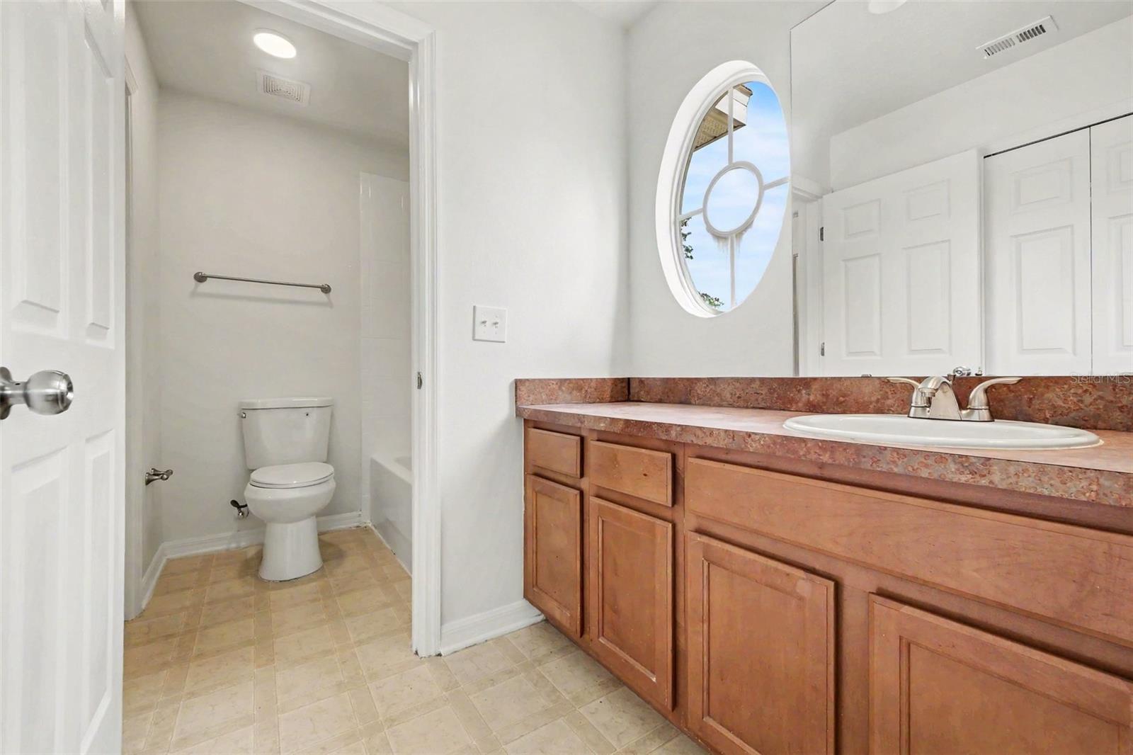 2512 HOLLY PINE CIR, ORLANDO, FL — photo 23