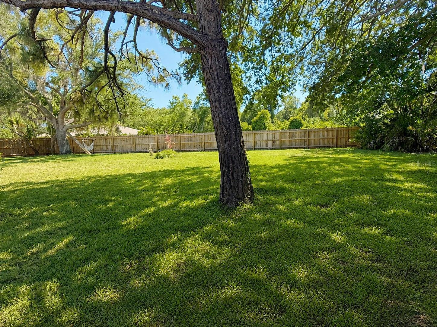 619 OAK RIVER CT, OSPREY, FL — photo 33