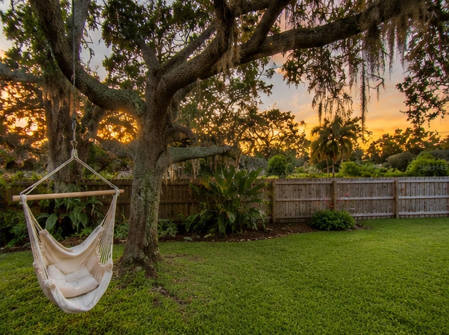 619 OAK RIVER CT, OSPREY, FL — photo 38