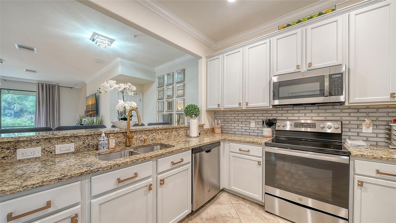 20310 LAGENTE CIR, VENICE, FL — photo 15