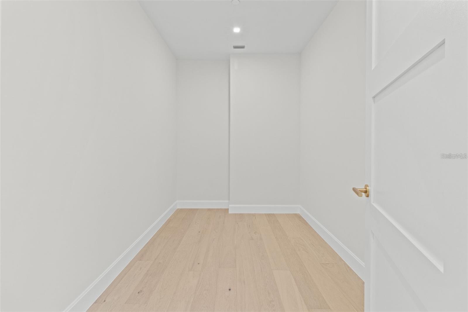 126 4TH AVE NE #601, ST PETERSBURG, FL — photo 25