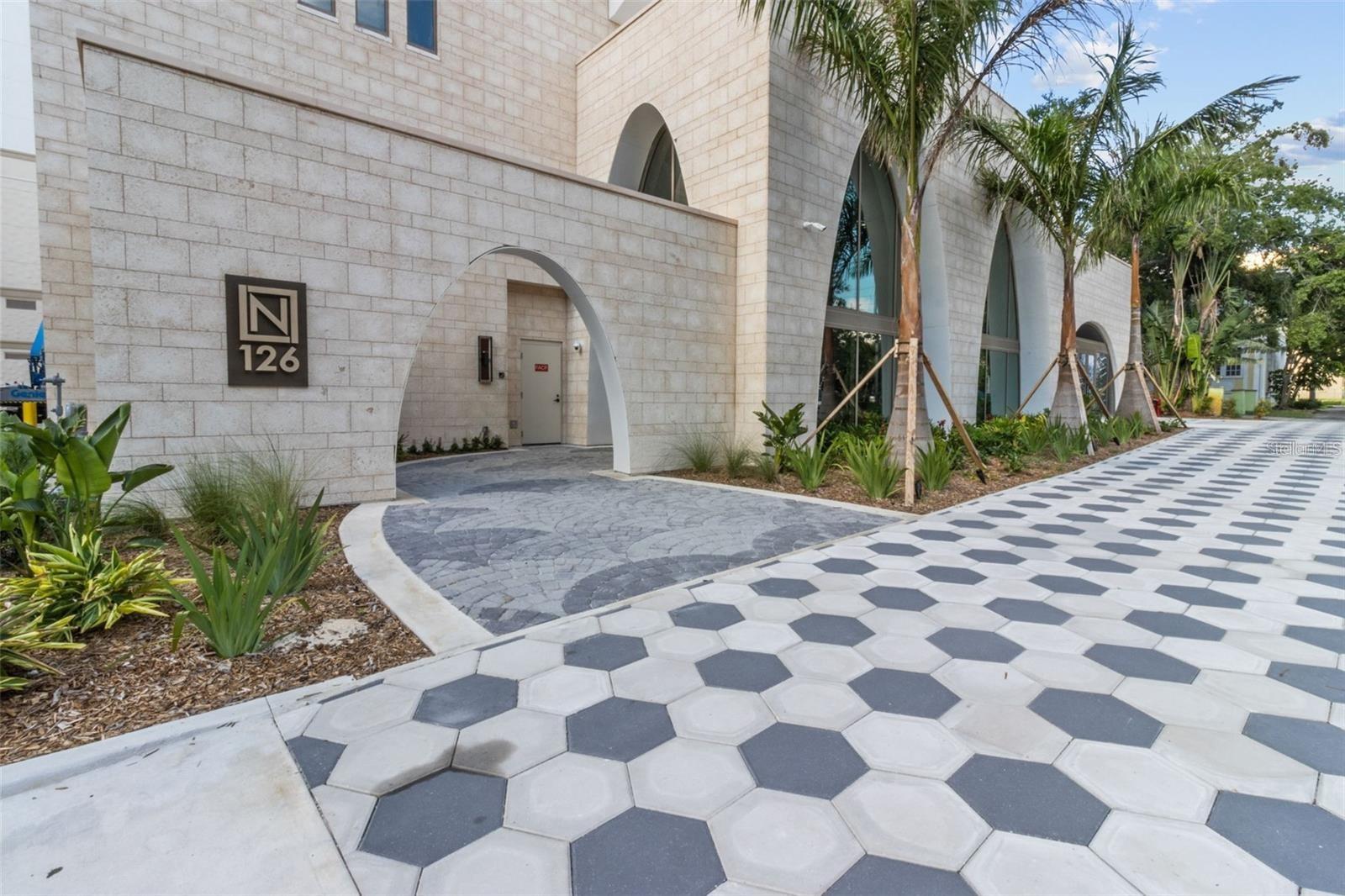 126 4TH AVE NE #601, ST PETERSBURG, FL — photo 43