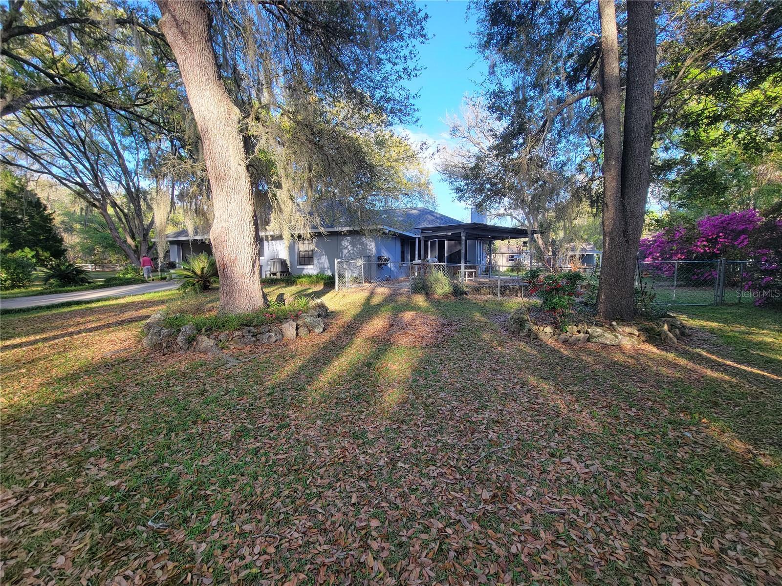 8028 SE 129TH PL, SUMMERFIELD, FL — photo 11