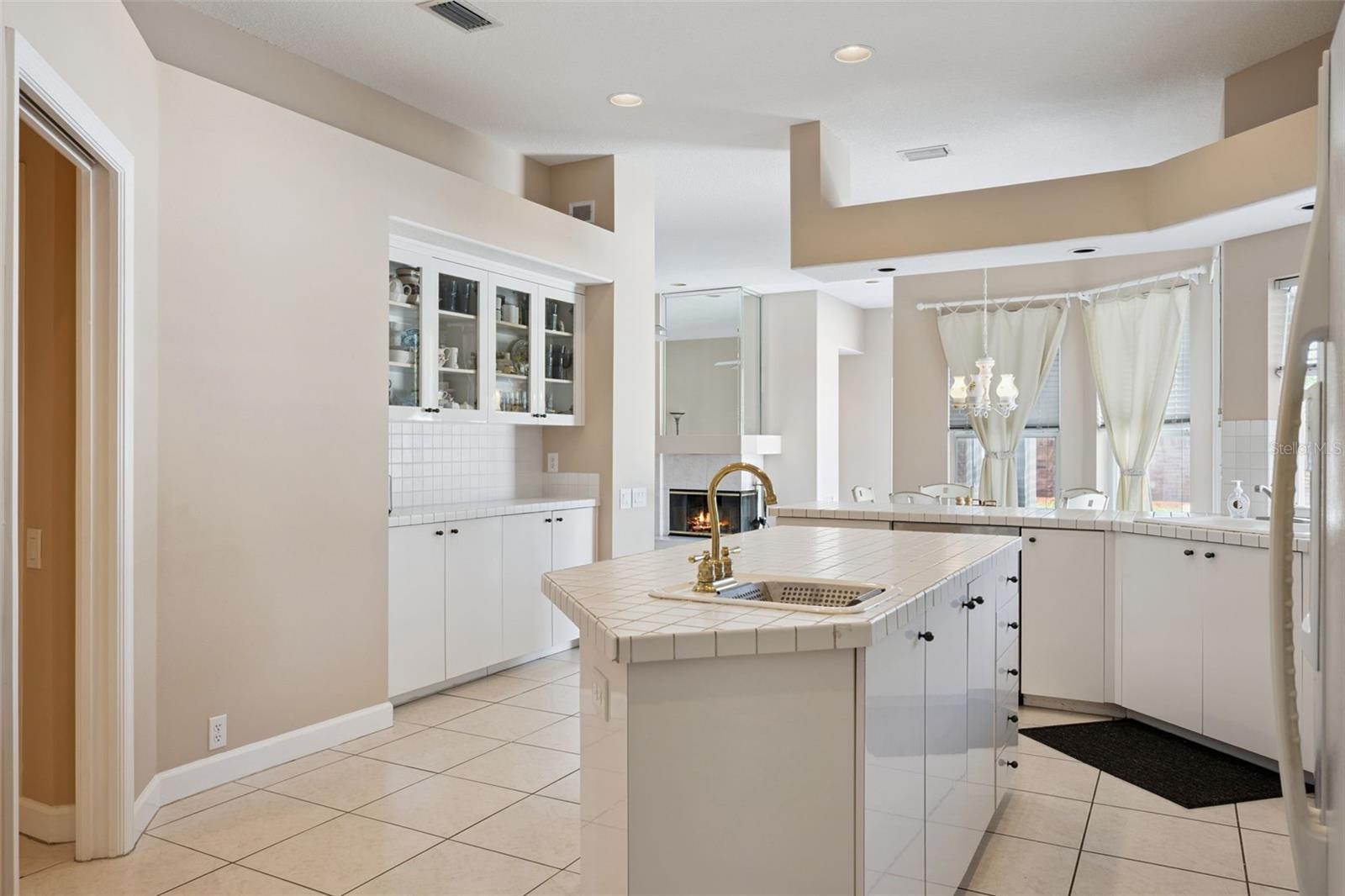 3833 SANIBEL CV, OVIEDO, FL — photo 11