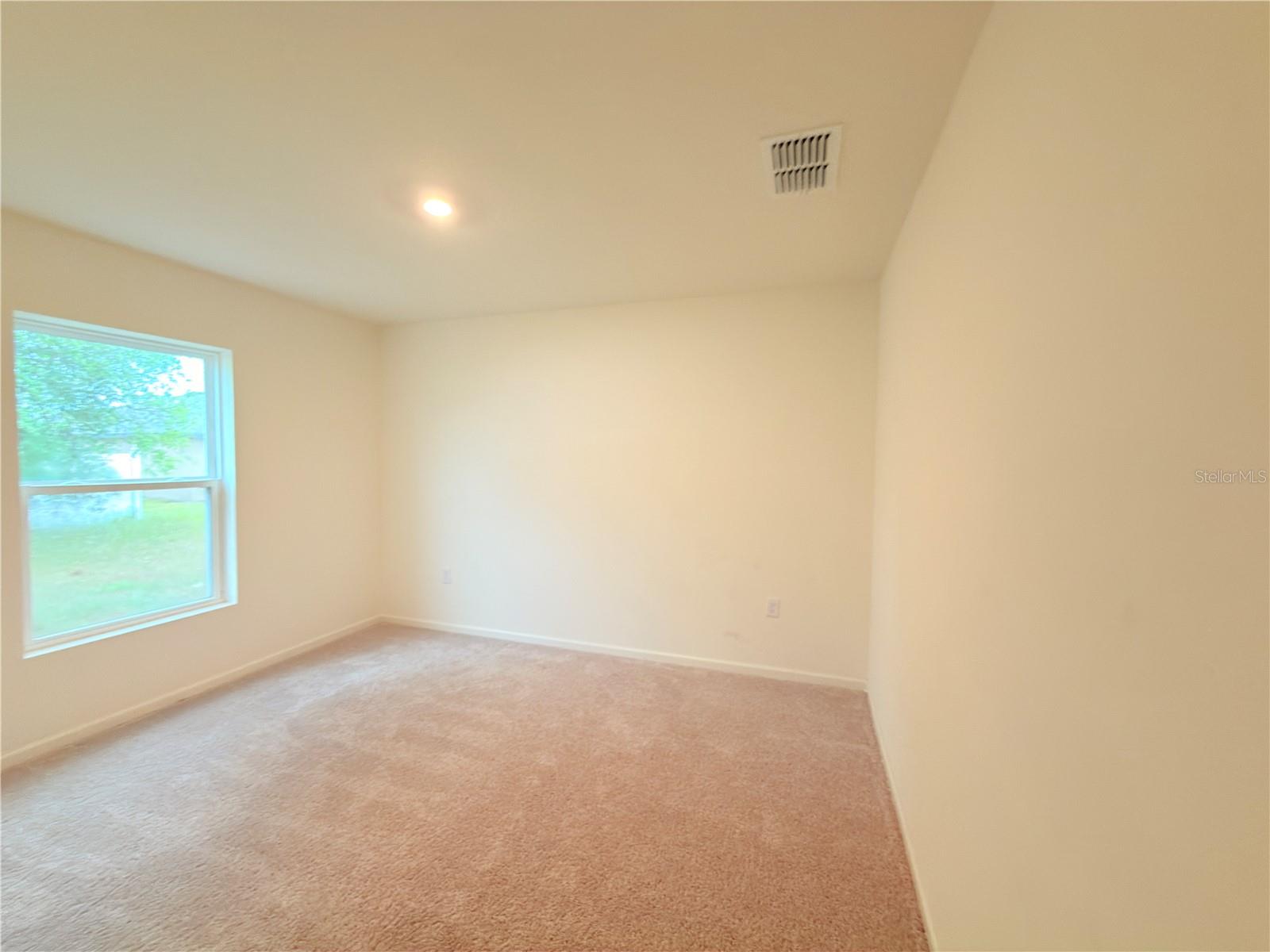 733 JAMES CT, KISSIMMEE, FL — photo 11