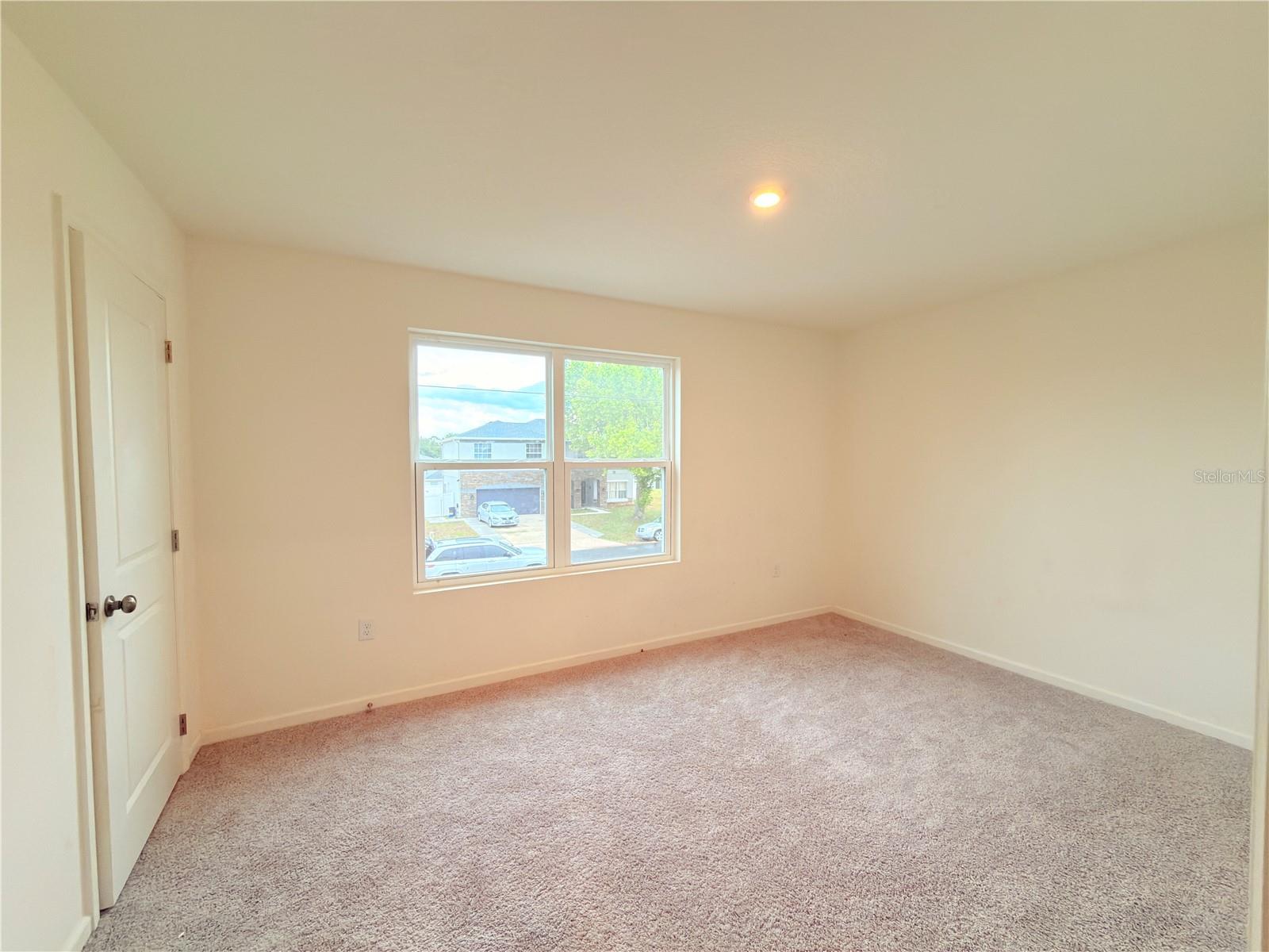 733 JAMES CT, KISSIMMEE, FL — photo 23