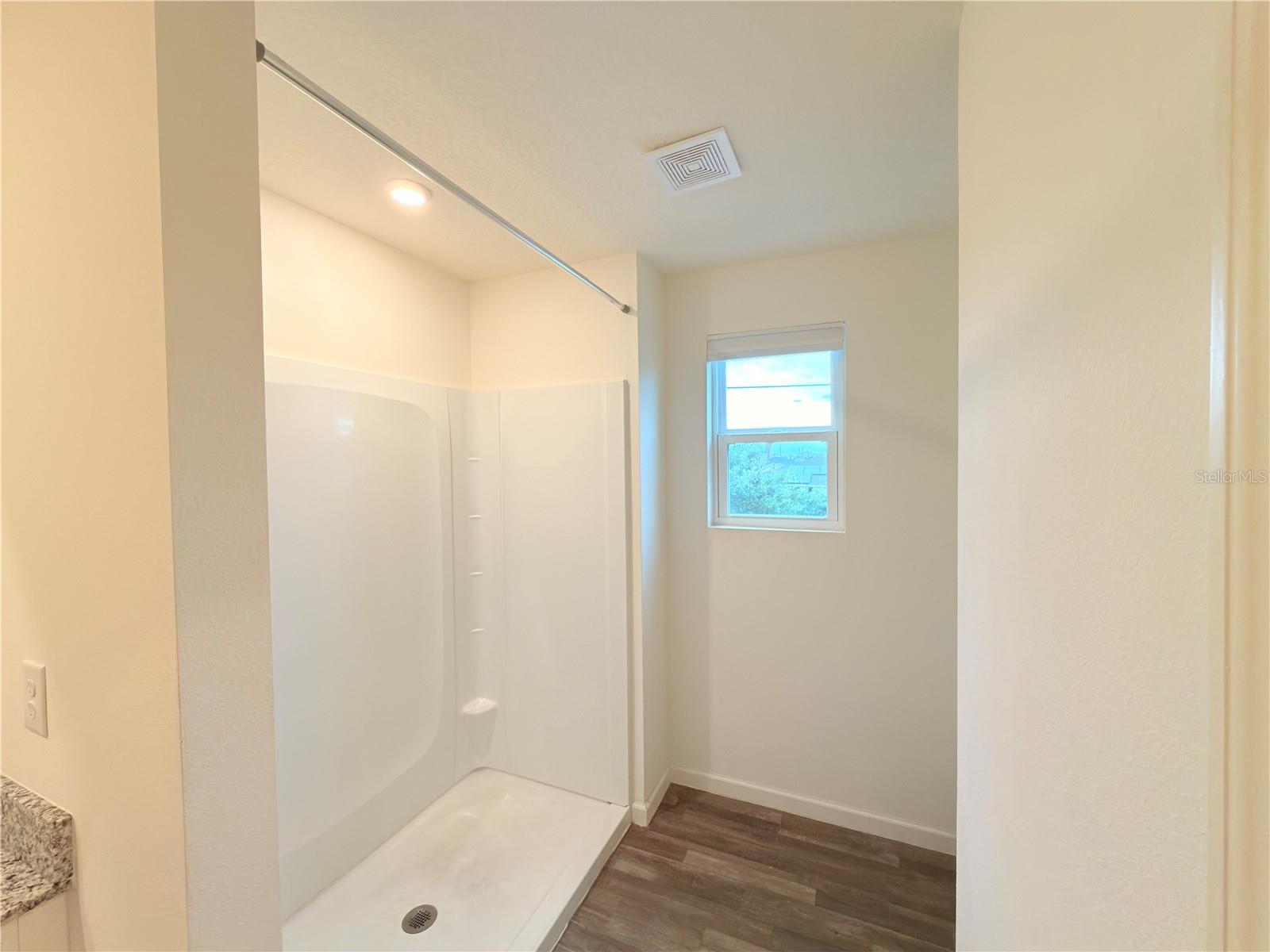 733 JAMES CT, KISSIMMEE, FL — photo 33