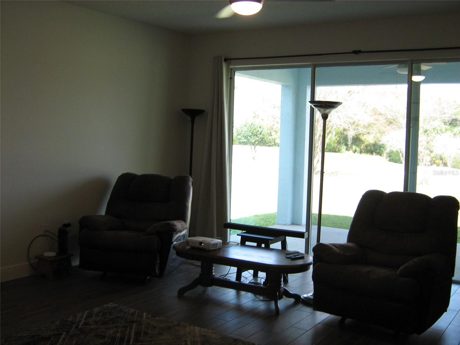 535 DOWLING CIR, LADY LAKE, FL — photo 23