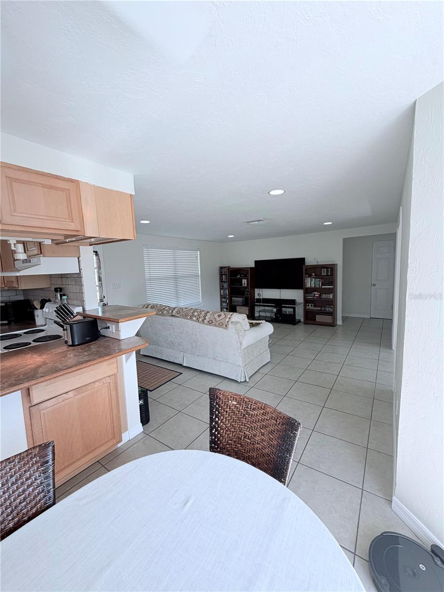 3219 CAMBRIDGE DR, SARASOTA, FL — photo 4