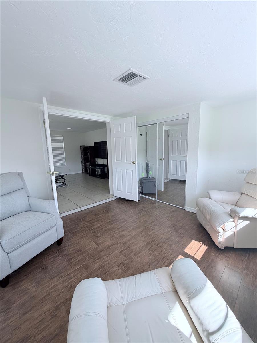 3219 CAMBRIDGE DR, SARASOTA, FL — photo 14