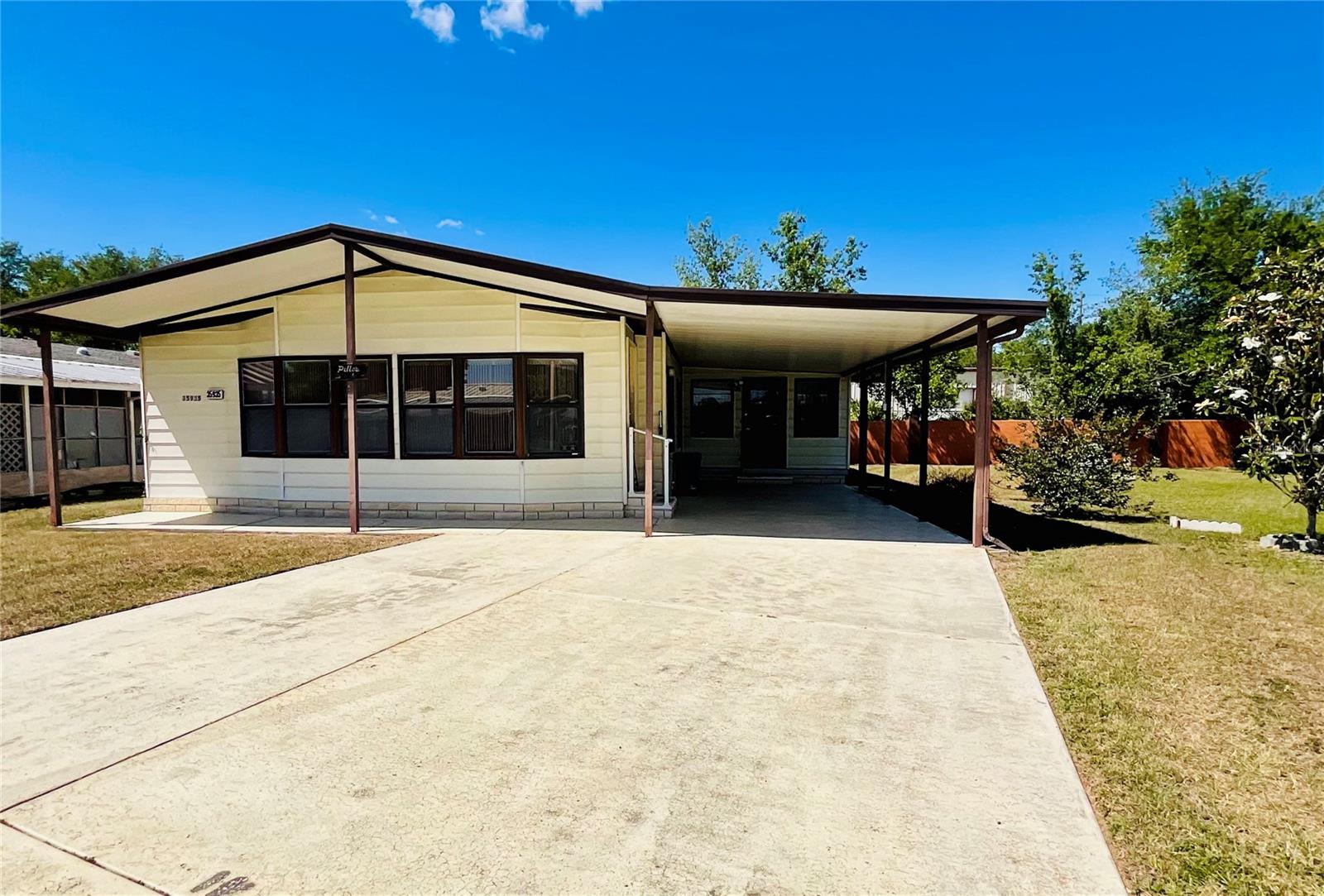 35935 TANDA CIR, ZEPHYRHILLS, FL