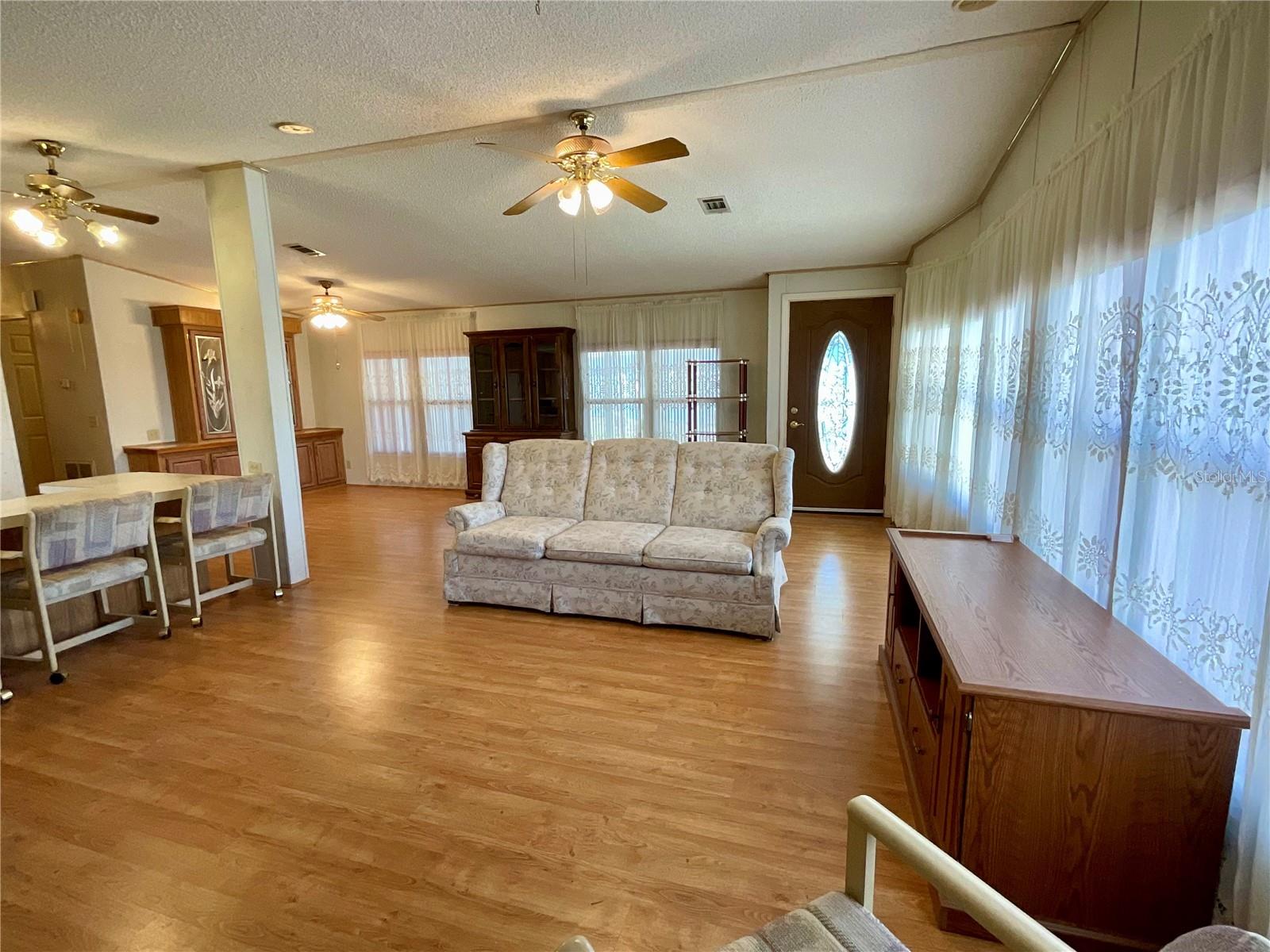 35935 TANDA CIR, ZEPHYRHILLS, FL — photo 6