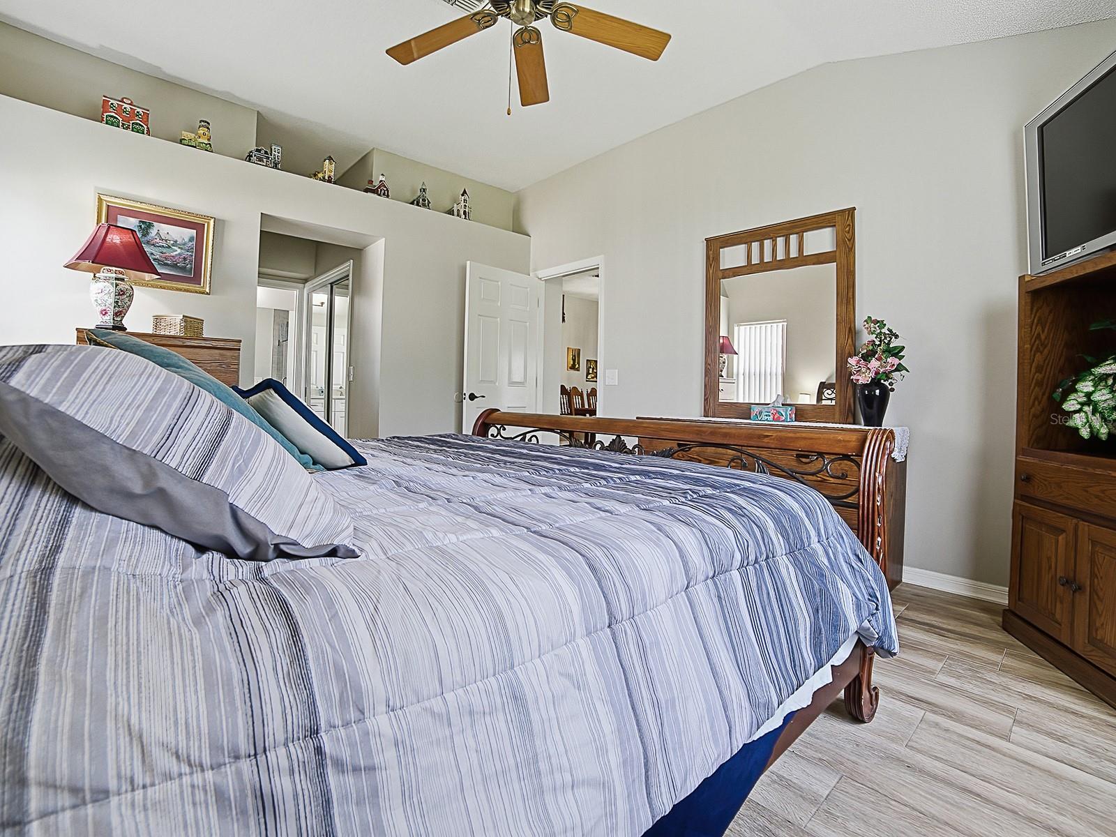820 CORTEZ AVE, THE VILLAGES, FL — photo 33