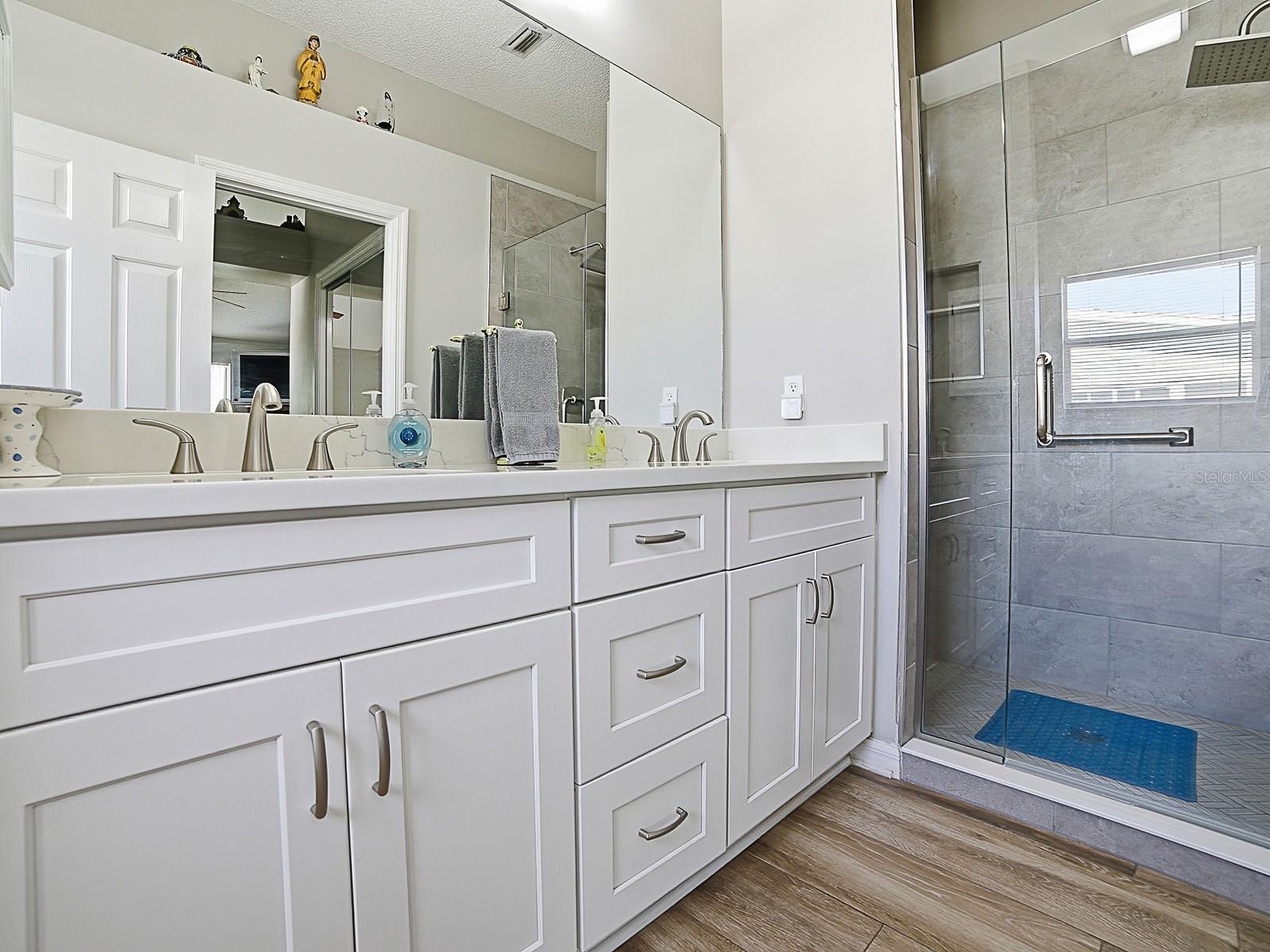 820 CORTEZ AVE, THE VILLAGES, FL — photo 39