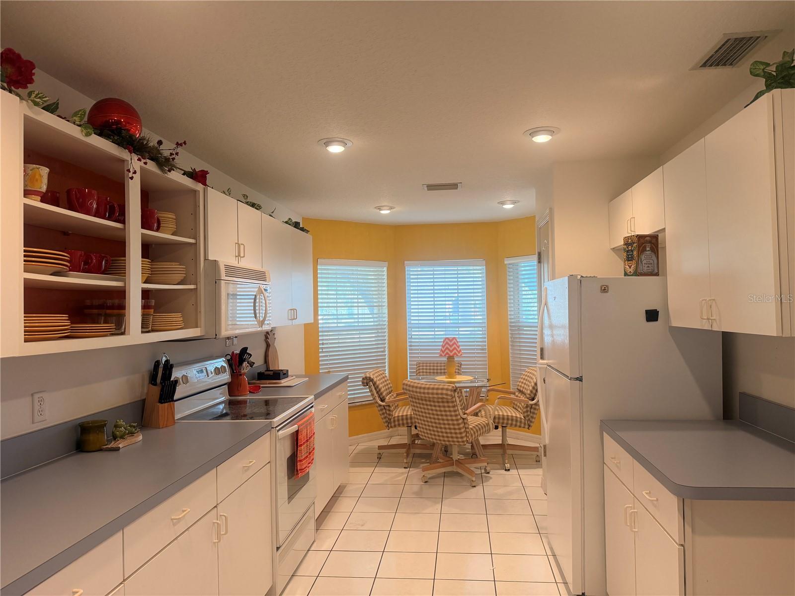 6157 W CANNONDALE DR, CRYSTAL RIVER, FL — photo 3