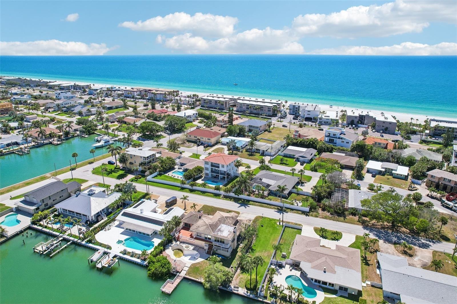 3203 HIBISCUS DR W, BELLEAIR BEACH, FL — photo 59