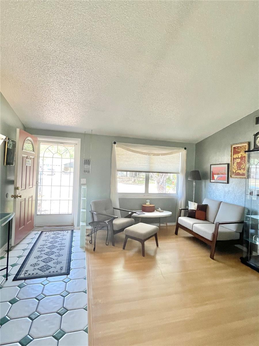 6944 LARCHMONT AVE, NEW PORT RICHEY, FL — photo 2