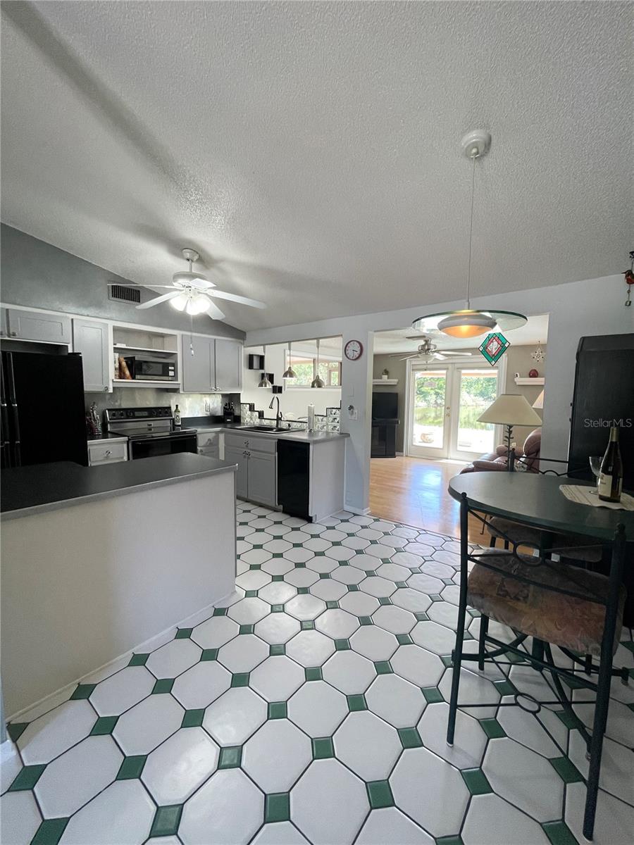 6944 LARCHMONT AVE, NEW PORT RICHEY, FL — photo 9