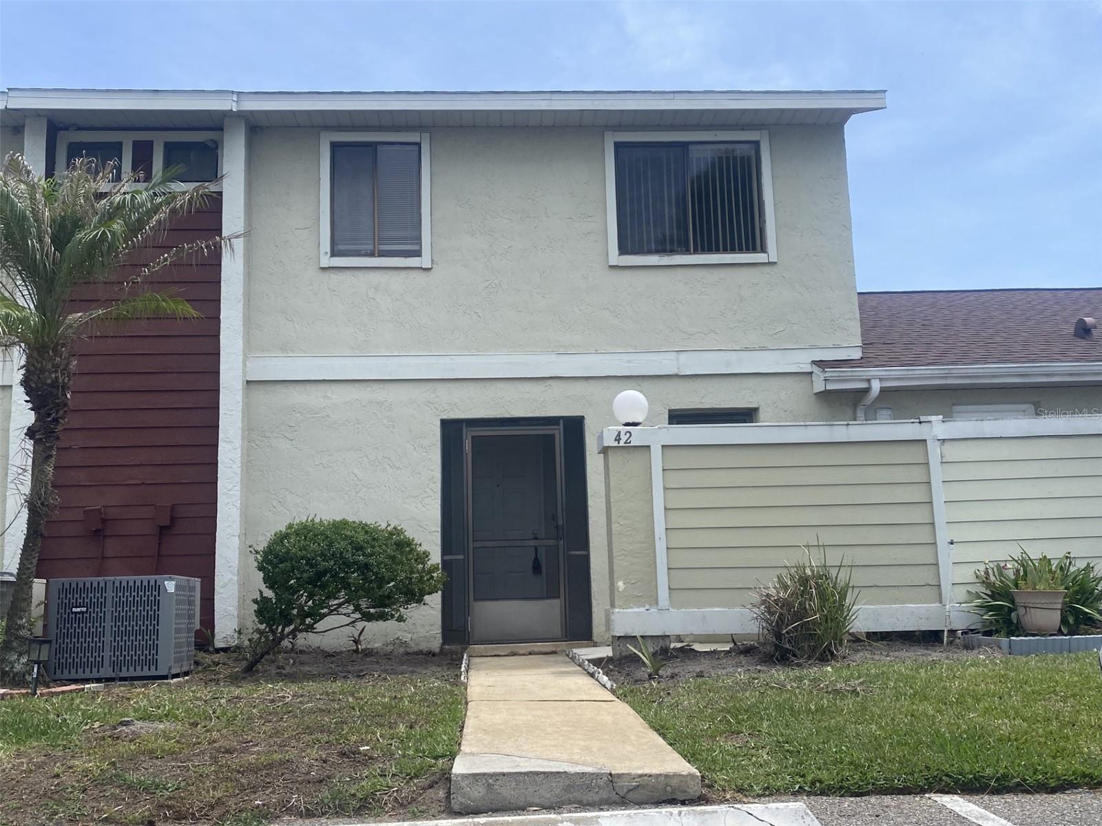 42 PINE ISLAND CIR, KISSIMMEE, FL