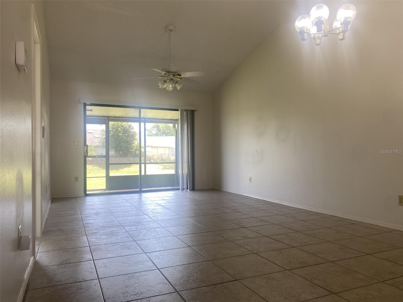 42 PINE ISLAND CIR, KISSIMMEE, FL — photo 3
