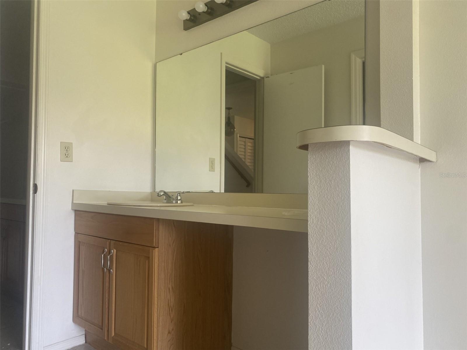 42 PINE ISLAND CIR, KISSIMMEE, FL — photo 13