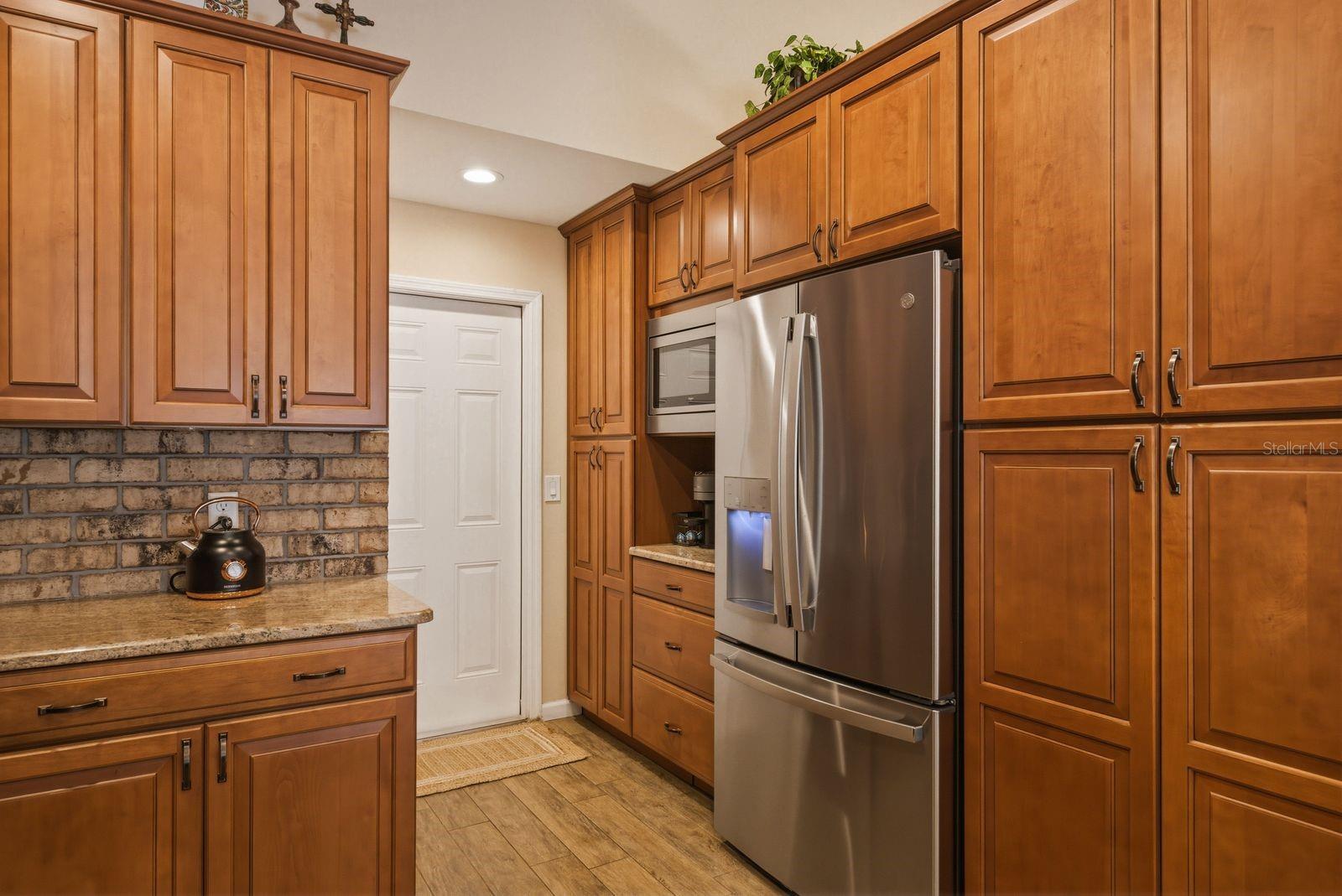 3228 BENTLEY DR, PALM HARBOR, FL — photo 14