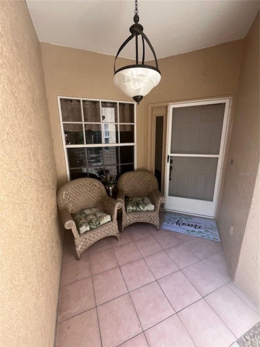 3047 OVERLOOK PL, CLEARWATER, FL — photo 2