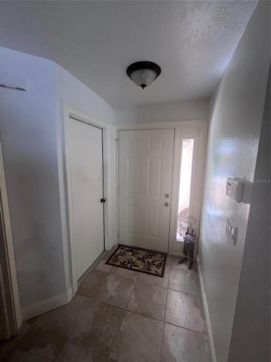 3047 OVERLOOK PL, CLEARWATER, FL — photo 3