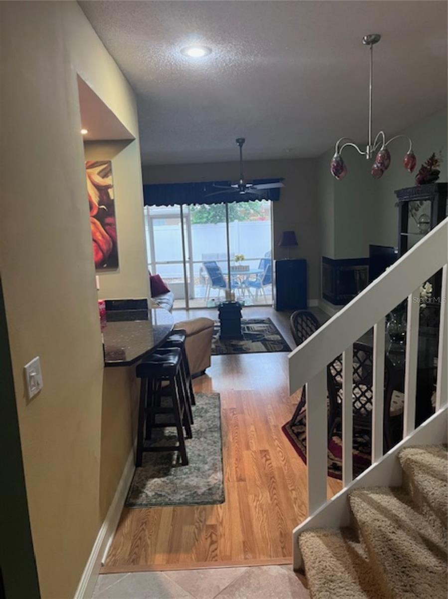 3047 OVERLOOK PL, CLEARWATER, FL — photo 4