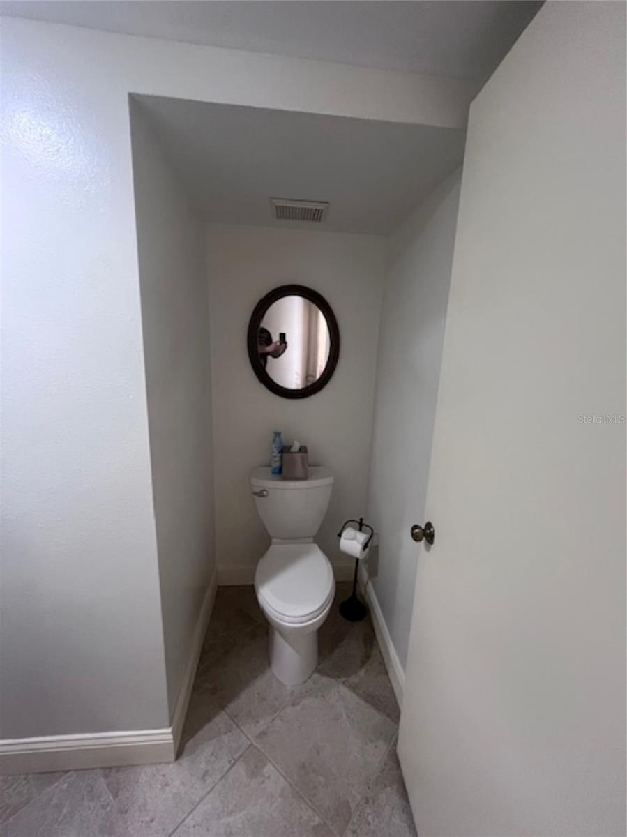 3047 OVERLOOK PL, CLEARWATER, FL — photo 21