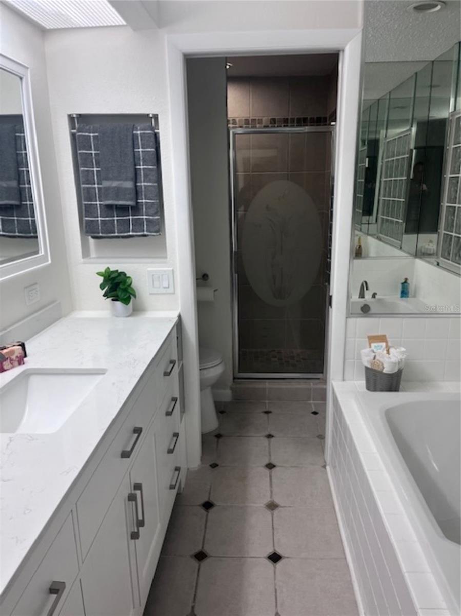 3047 OVERLOOK PL, CLEARWATER, FL — photo 31