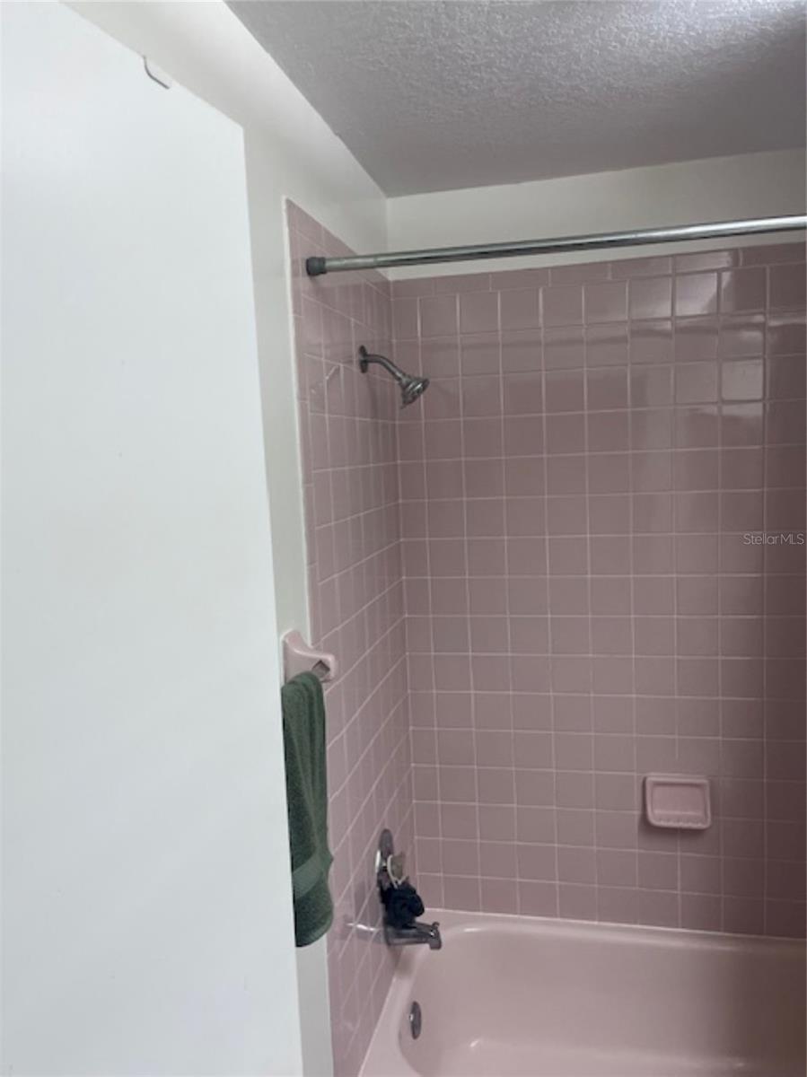 3047 OVERLOOK PL, CLEARWATER, FL — photo 45