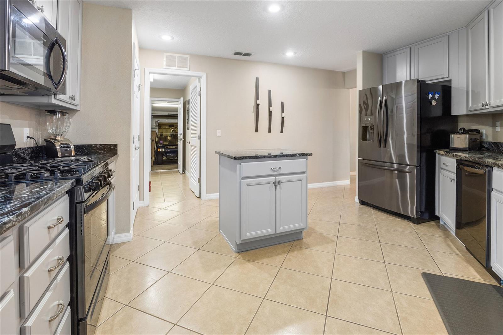26709 AUGUSTA SPRINGS CIR, LEESBURG, FL — photo 55