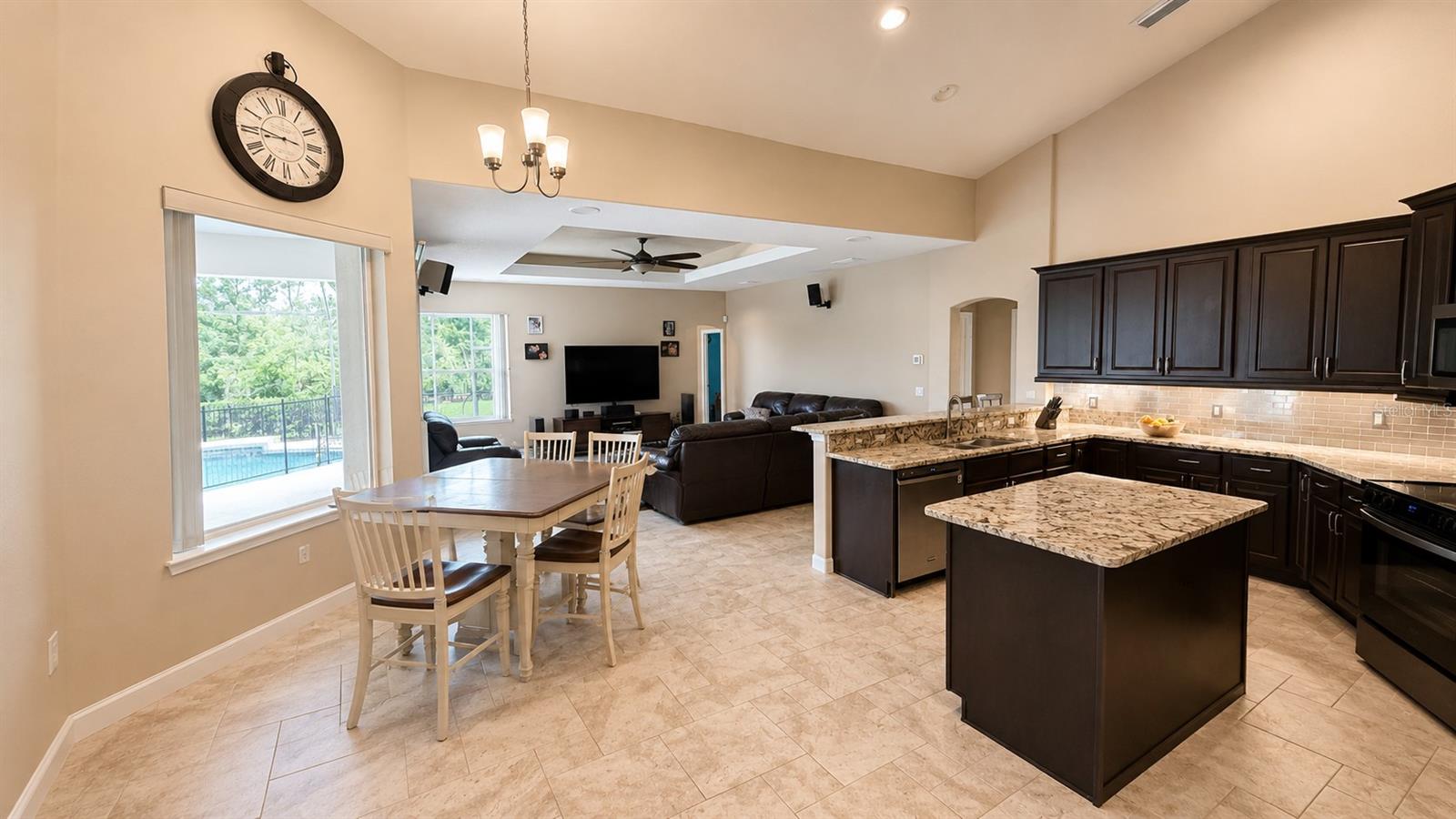 22409 76TH AVE E, BRADENTON, FL — photo 12